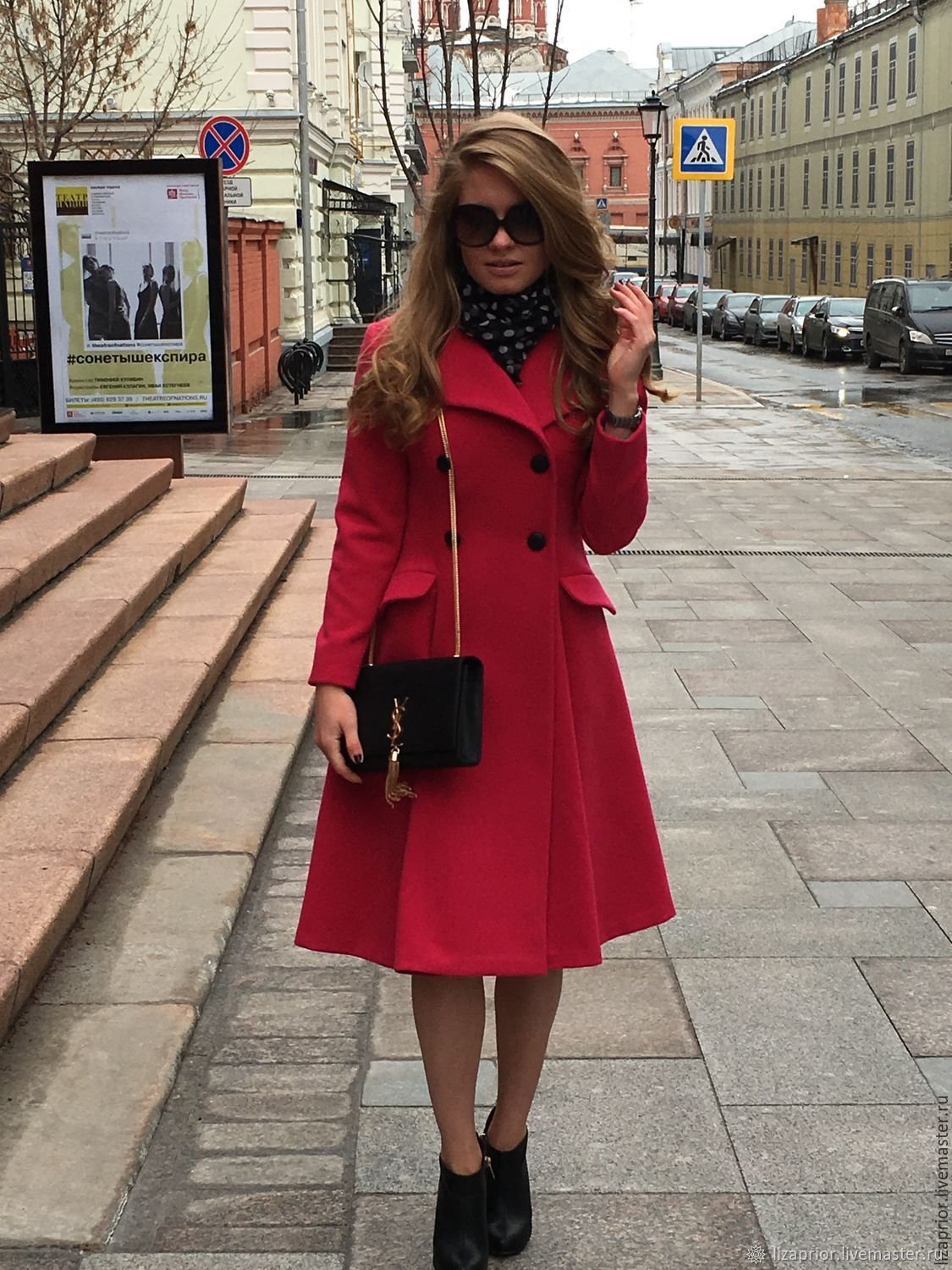 Екатерина Смолина пальто фрак
