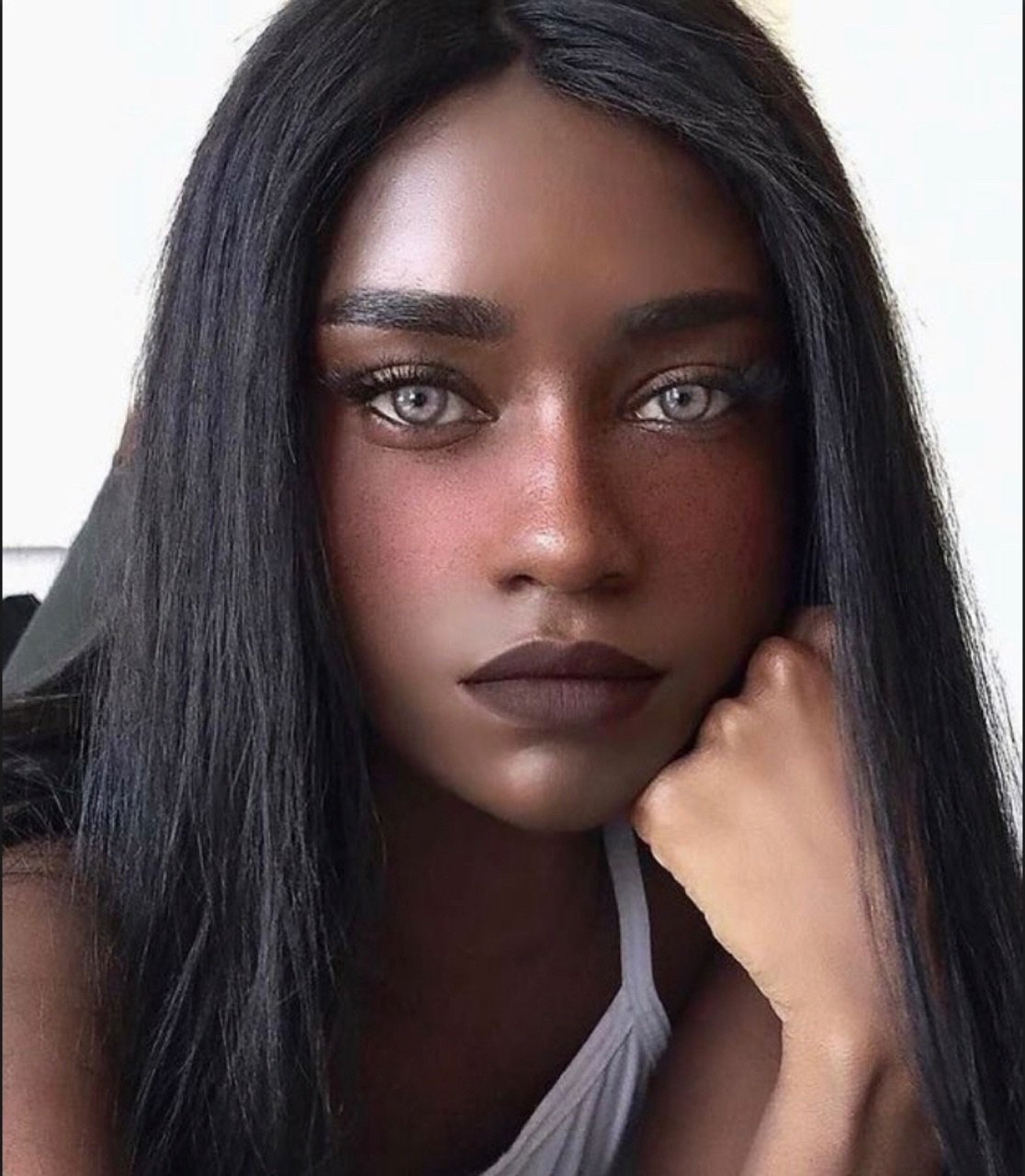 Наоми Нэш темнокожая модель