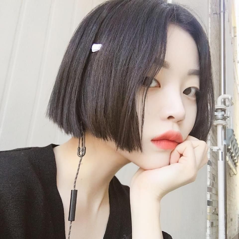 Korean ulzzang девушка с каре