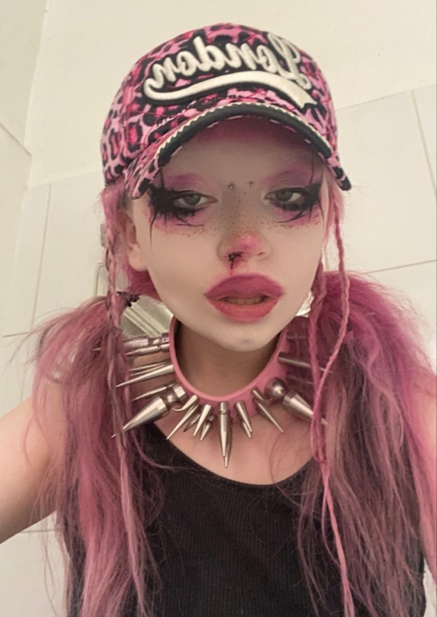 Goth Грандж 2020 макияж