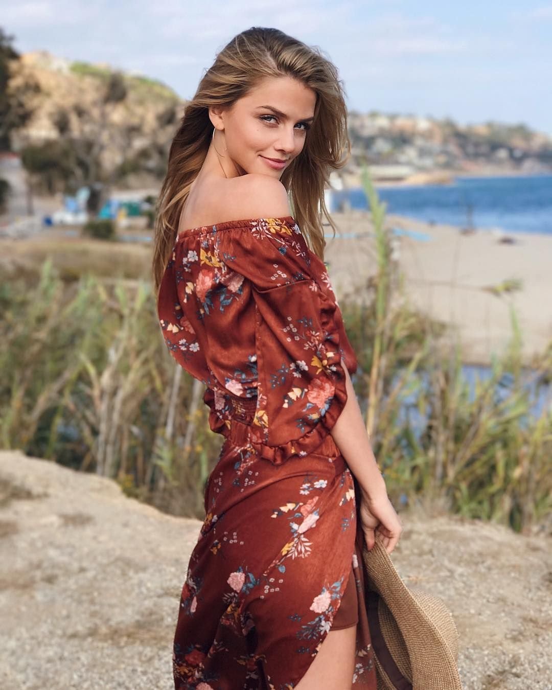 Marina fashion. Марина ласвик. Marina Laswick портрет. Модель Марина ласвик фото. Marina Laswick в платье.