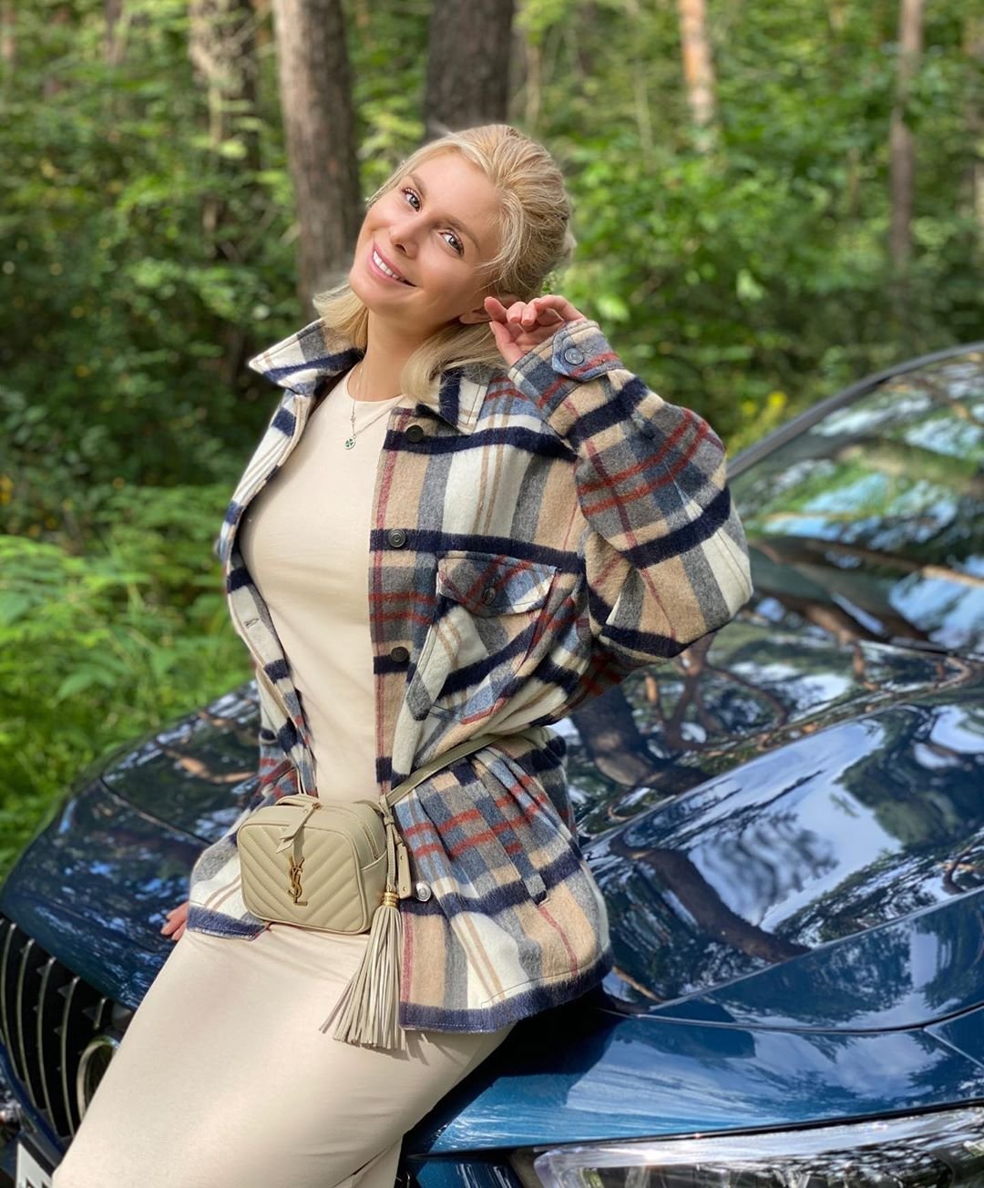 Анна Лукьянова обножоную