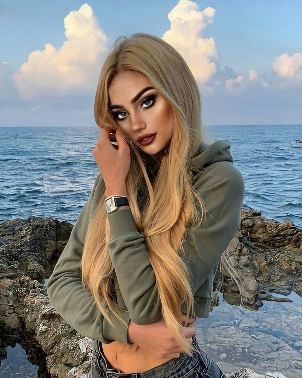 Модель Памела Рейф