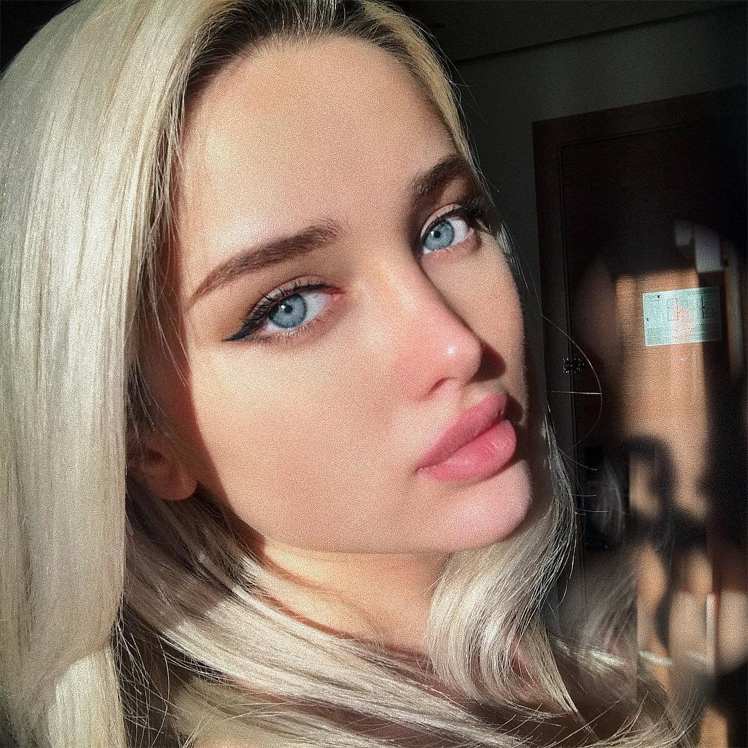 Модель Мариам Пашаева