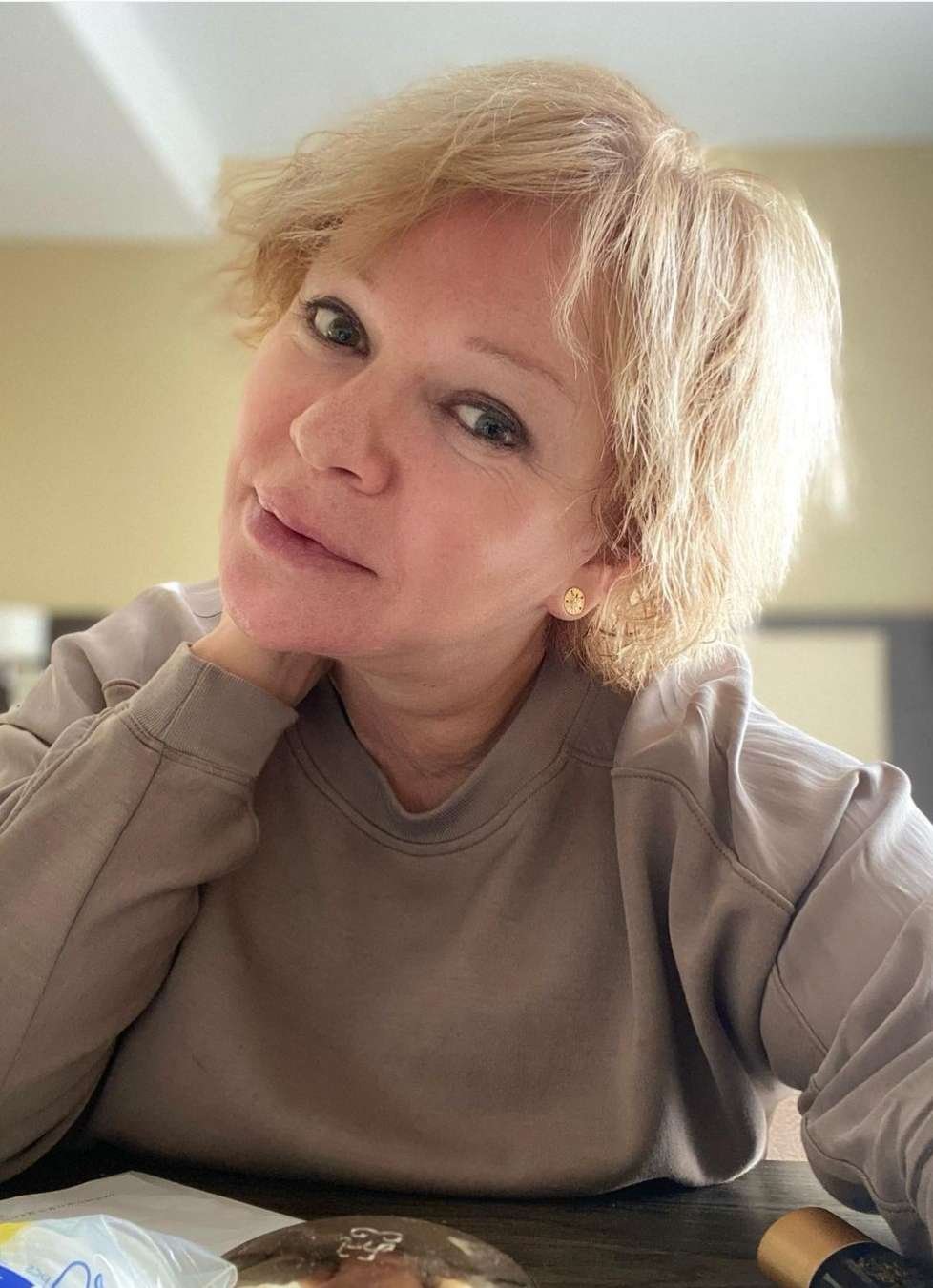 Елена Валюшкина горько