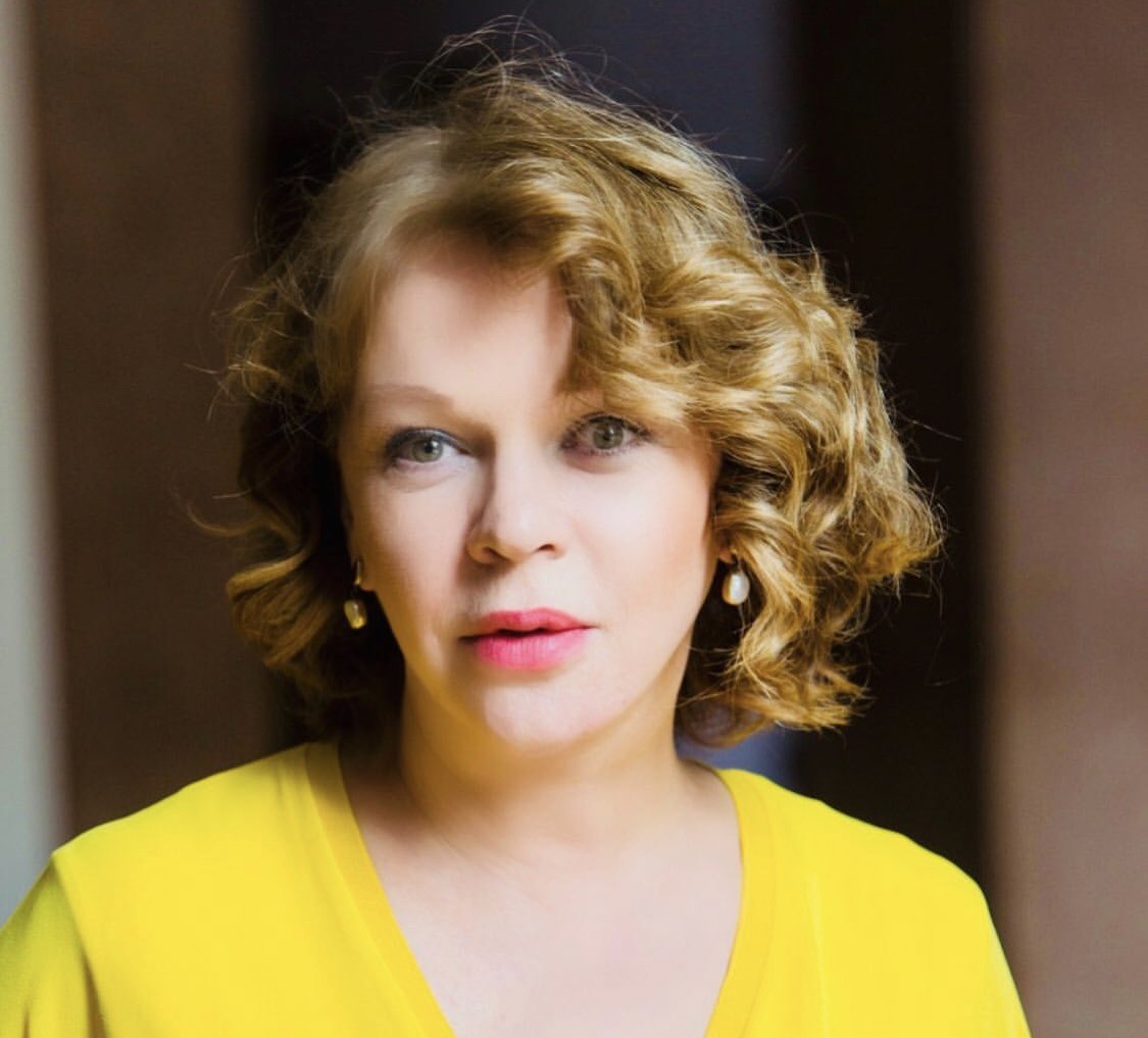 Елена Валюшкина