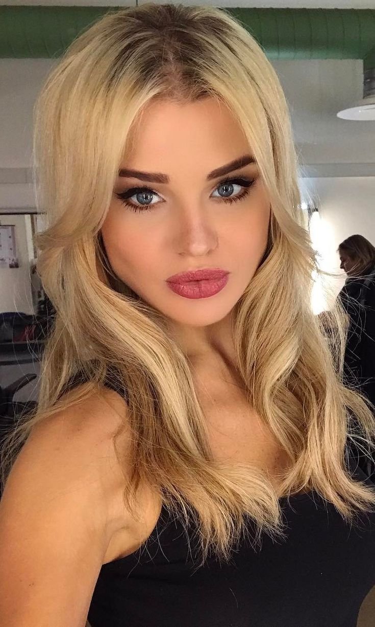 Ксения Белоусова