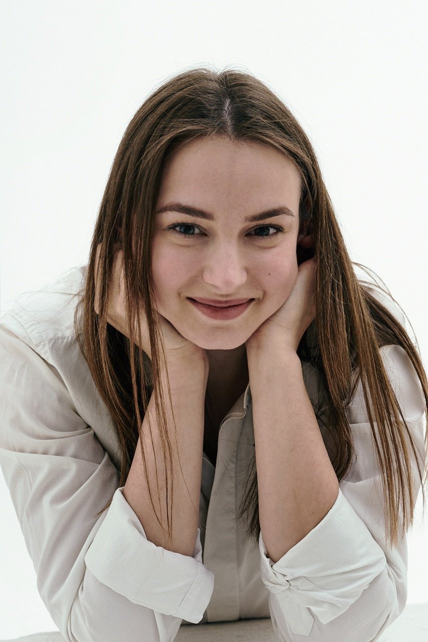 Mary Dmitrieva ( Мария Дмитриева)
