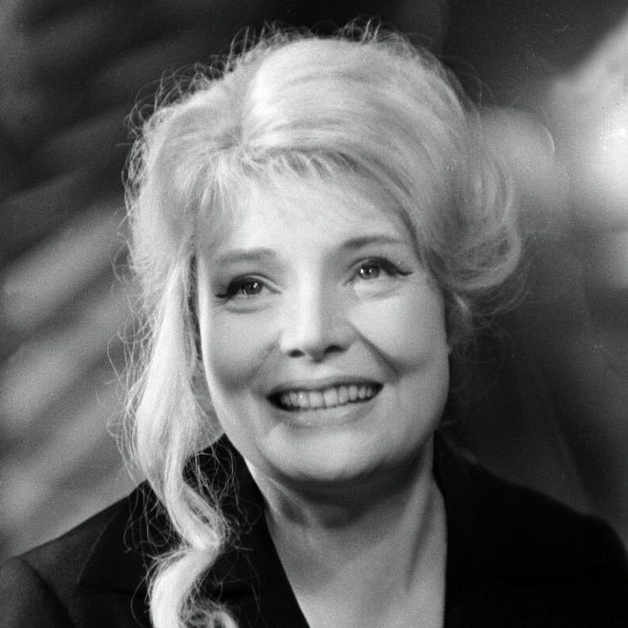 Наталья Доронина актриса