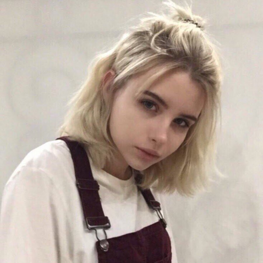 Лера Сова стилист