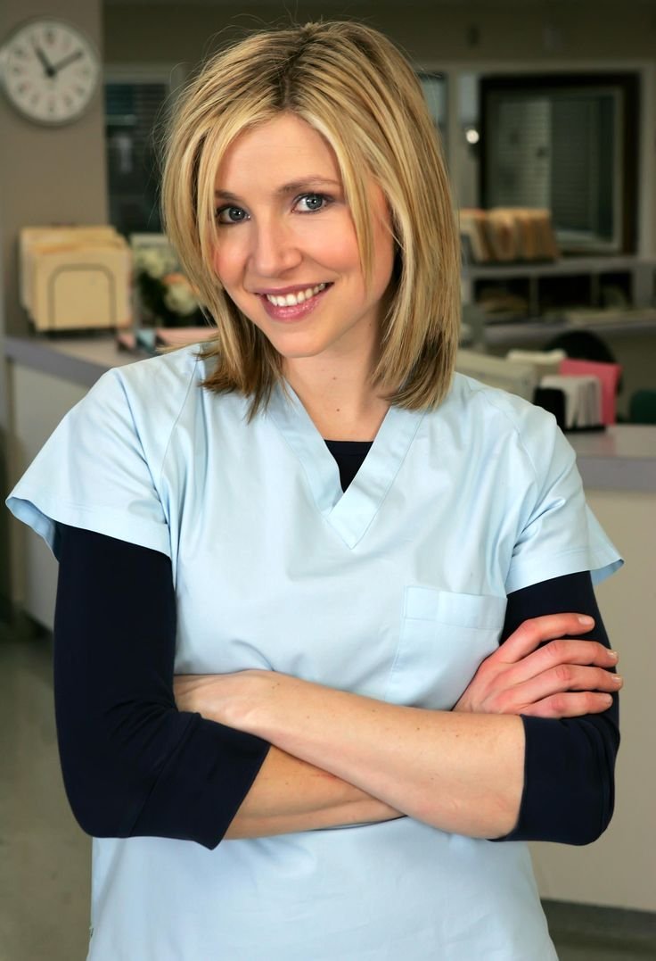Сериал клиника Сара чок