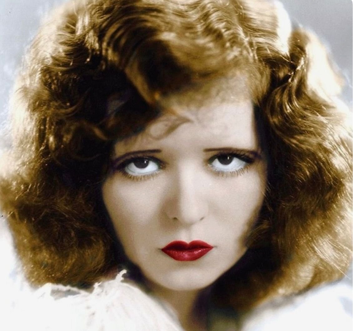 Clara Bow, "the it girl