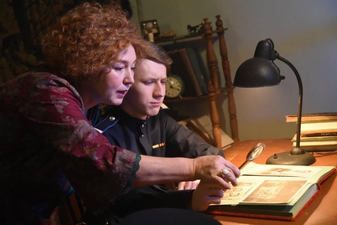 Светлана Казарцева актриса фото в купальнике