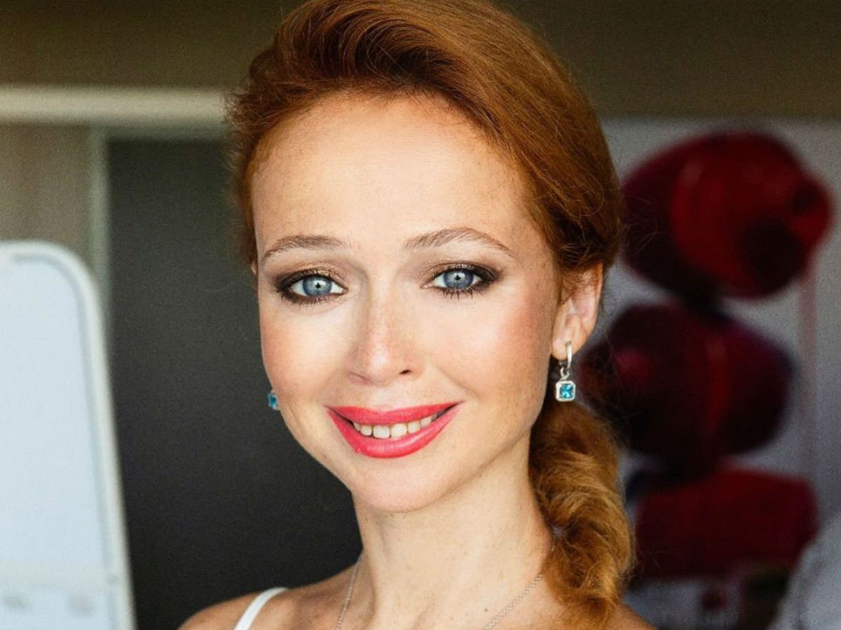 Елена Захарькова