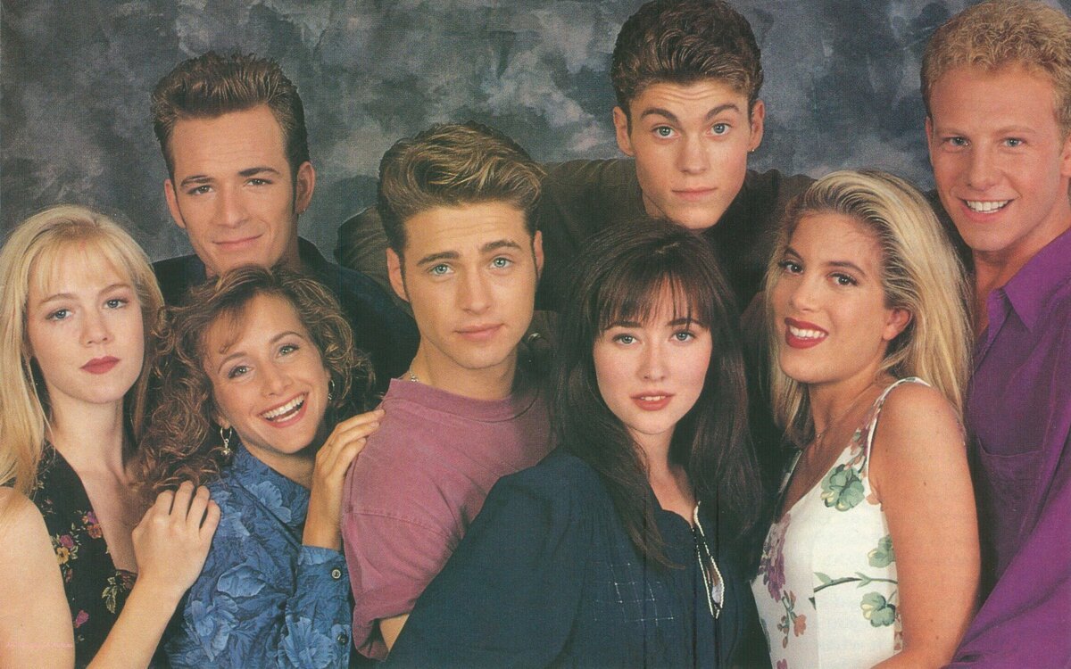 Телесериал Беверли Хиллз 90210