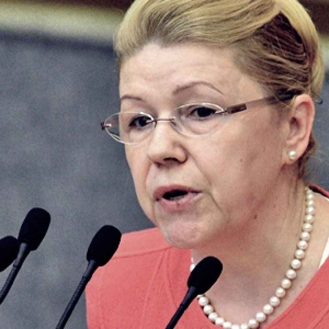 Мизулина сколько лет