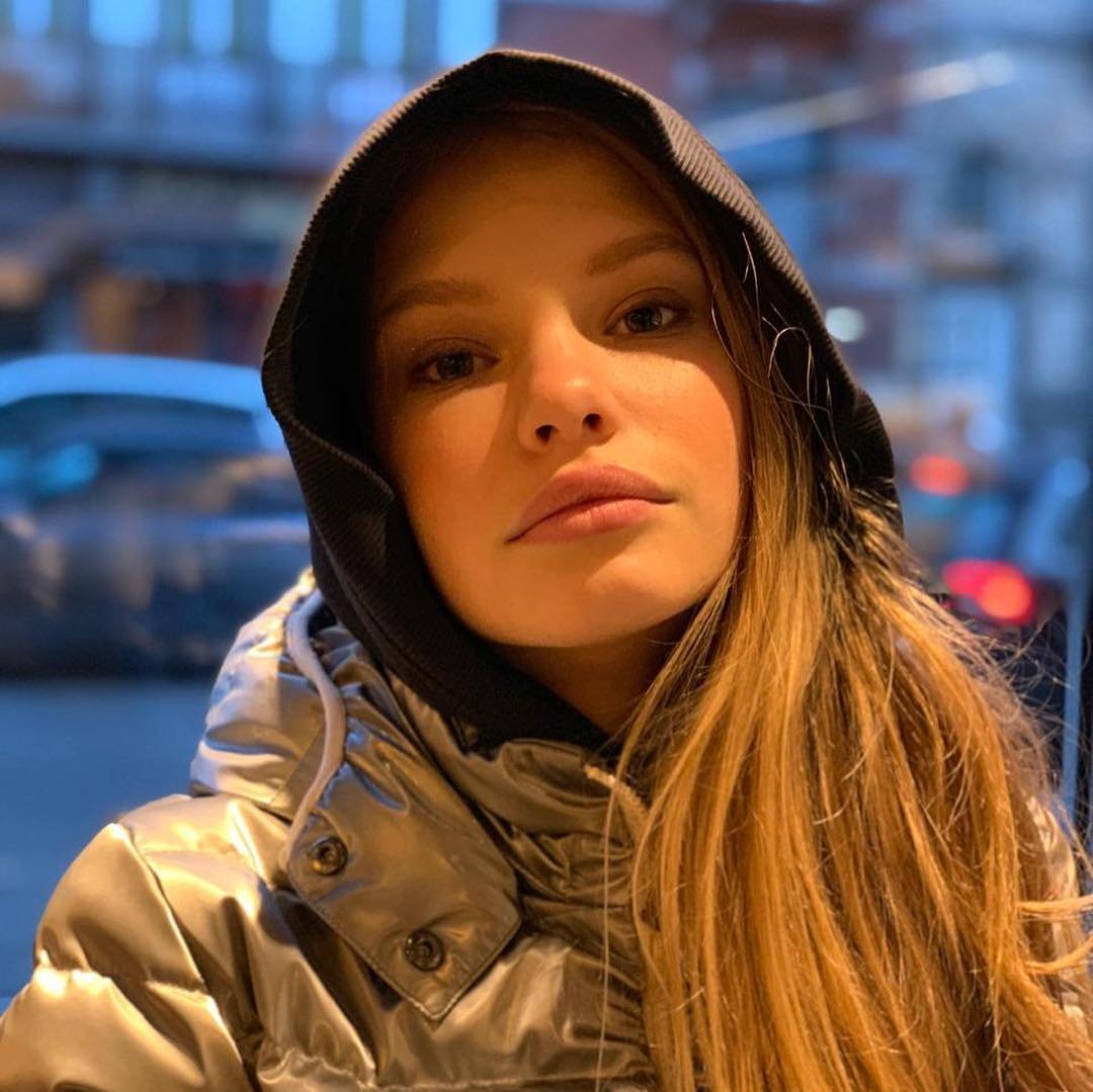 Модель Милана Сосновская