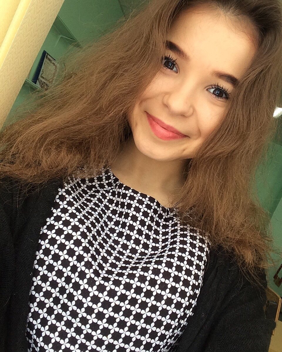 Анастасия Захарова певица