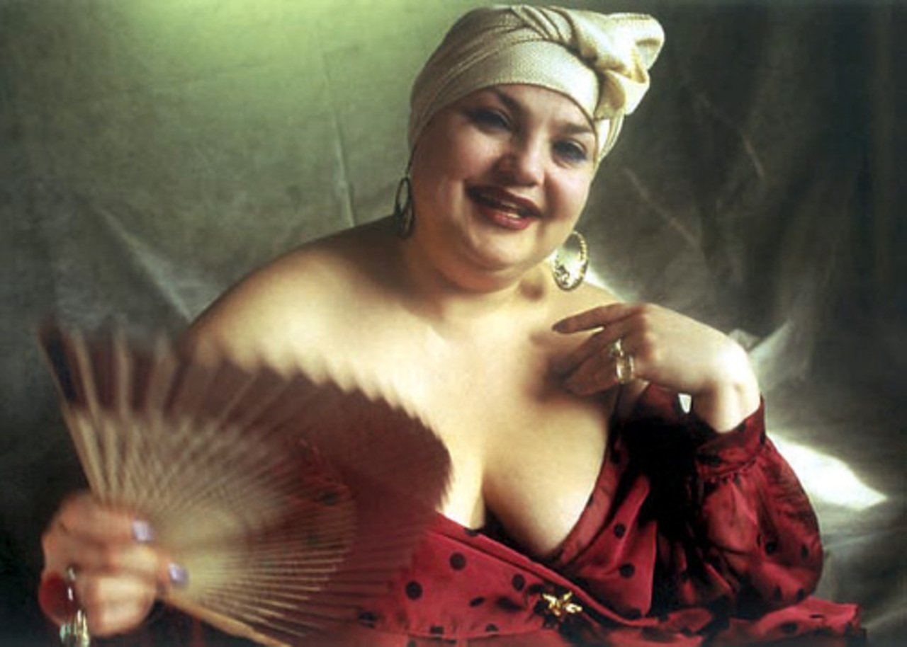 Бесплатное видео толстых русских женщин. Циля Грицацуева. Дамы бальзаковского возраста.