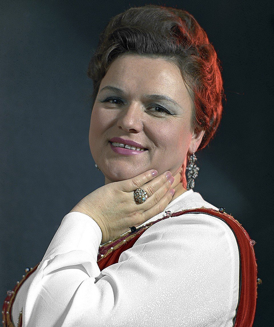 Николаева Людмила