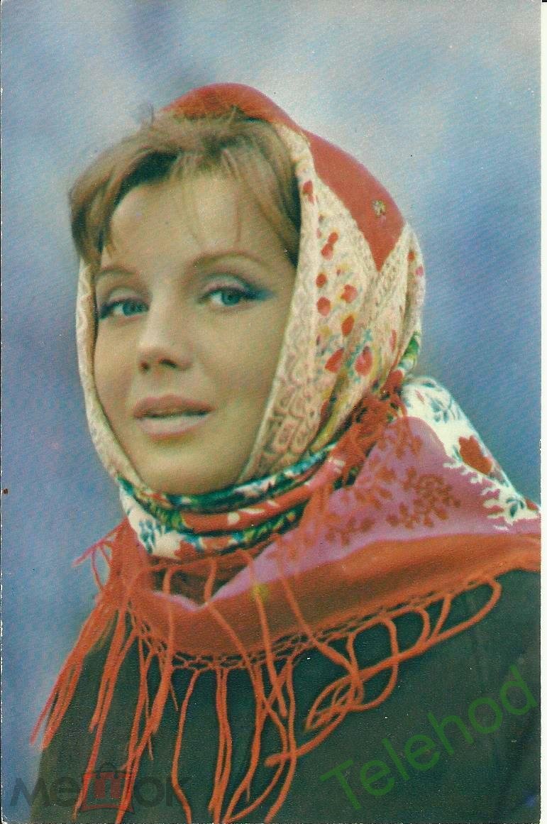 Елена Добронравова