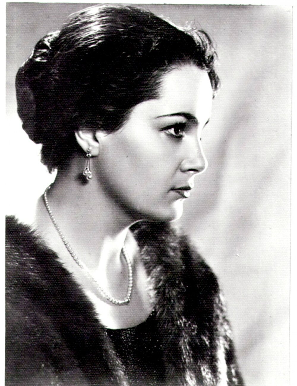 Элина Авраамовна Быстрицкая