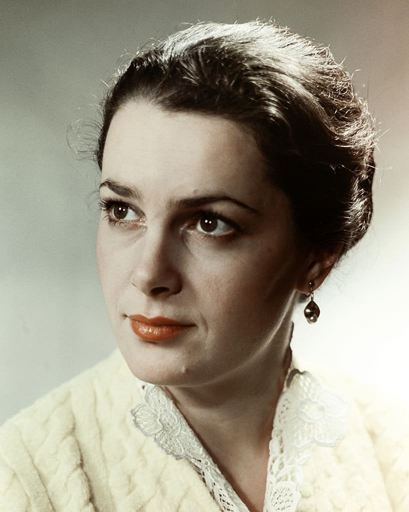Элина Быстрицкая фото