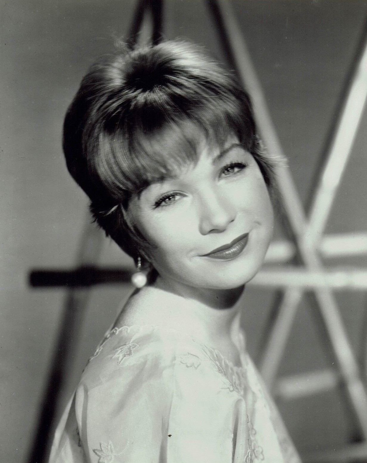 Ширли Маклейн Shirley MACLAINE