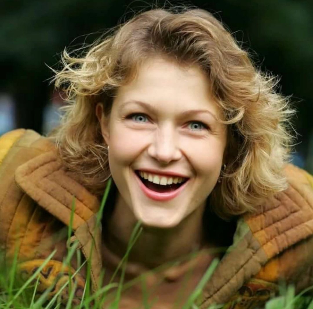 Елена Казаринова