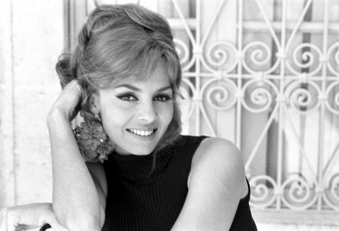 Галина Логинова