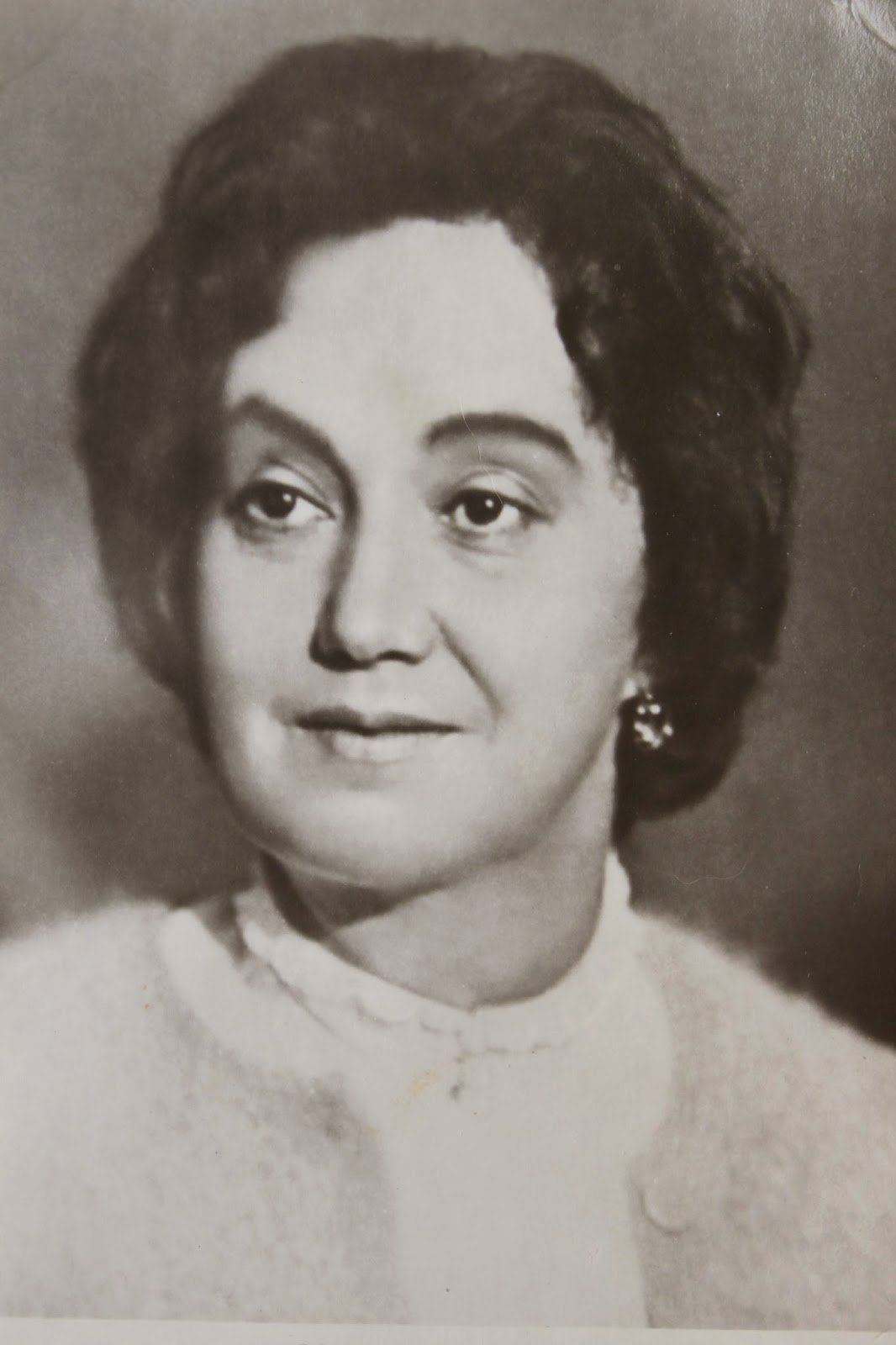 Кира Головко