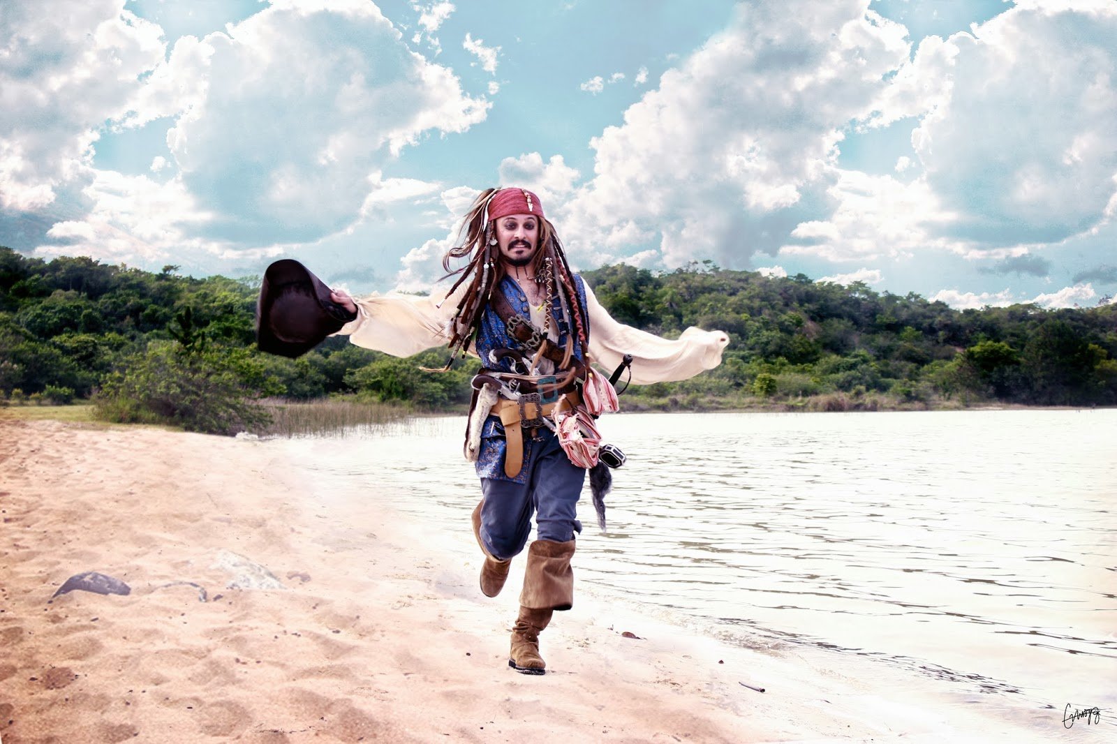 Jack sparrow funny run