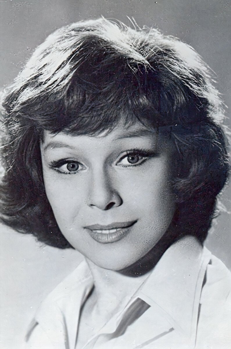 Нелли Мышкова актриса