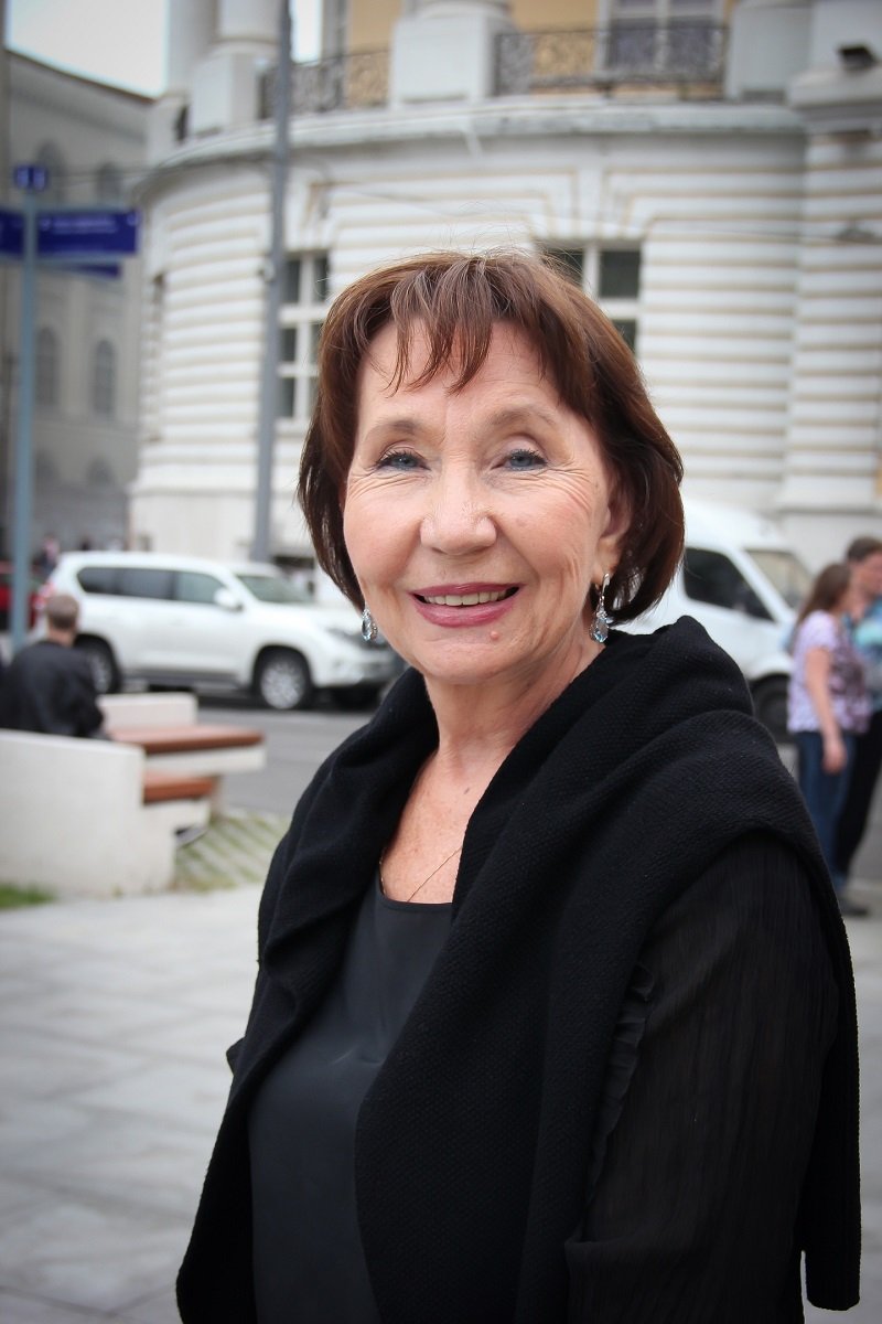 Людмила Дмитриева