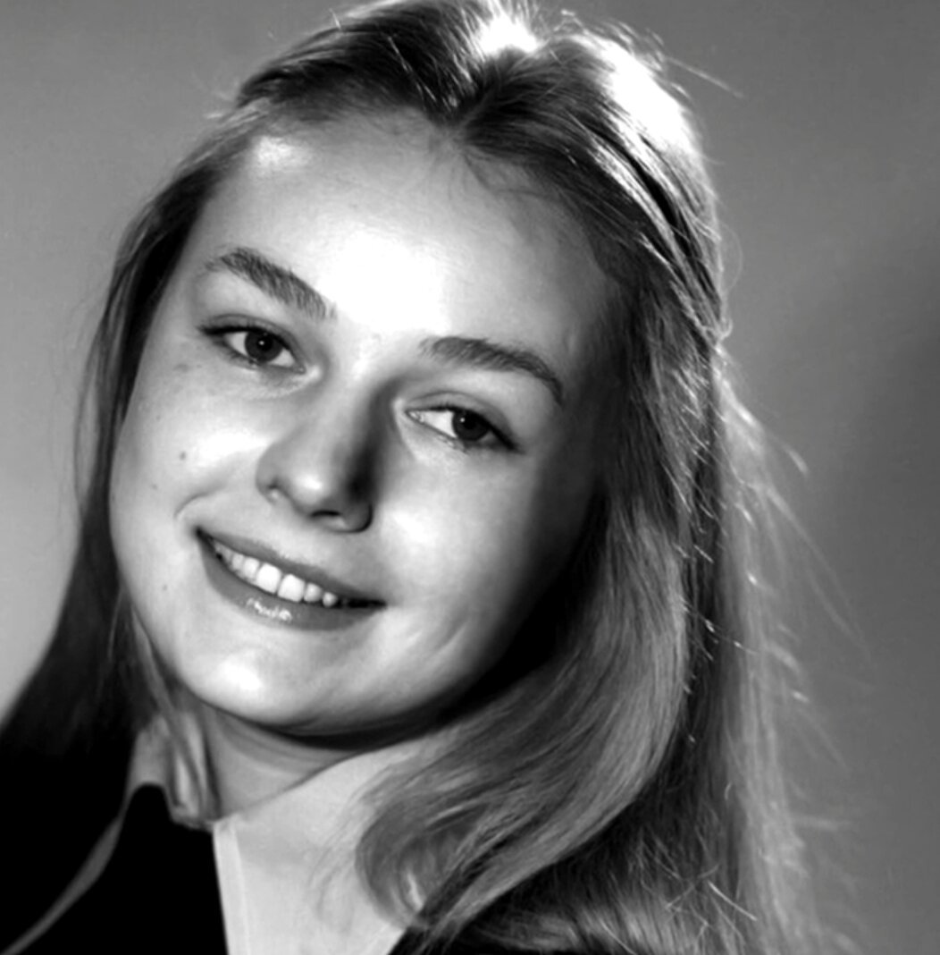 Nathalie Viral