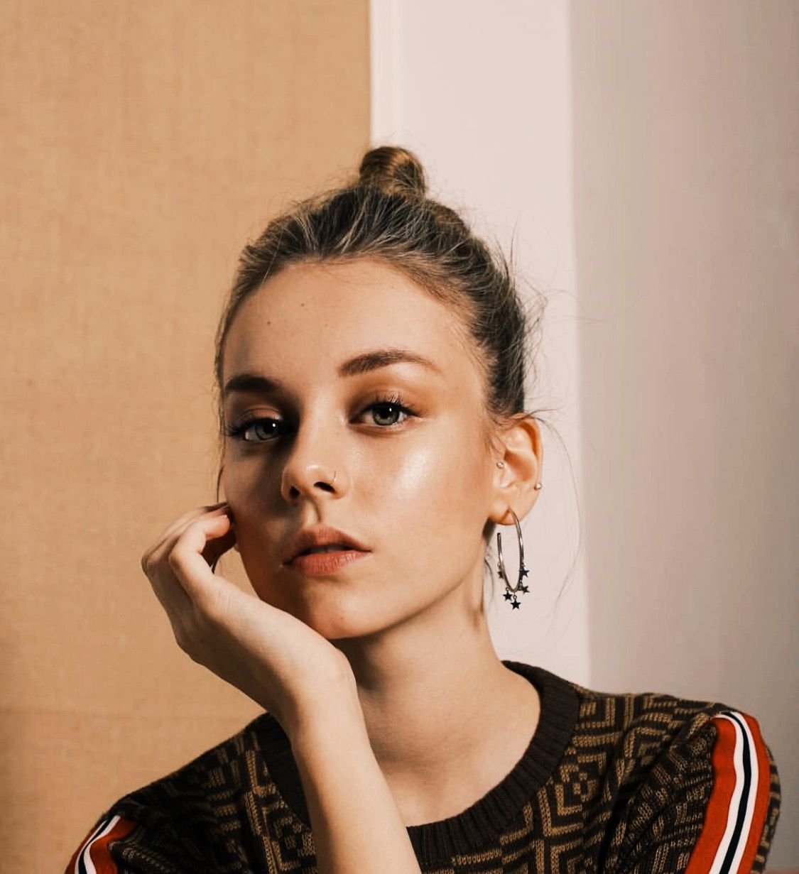 Эстер Экспозито Карла