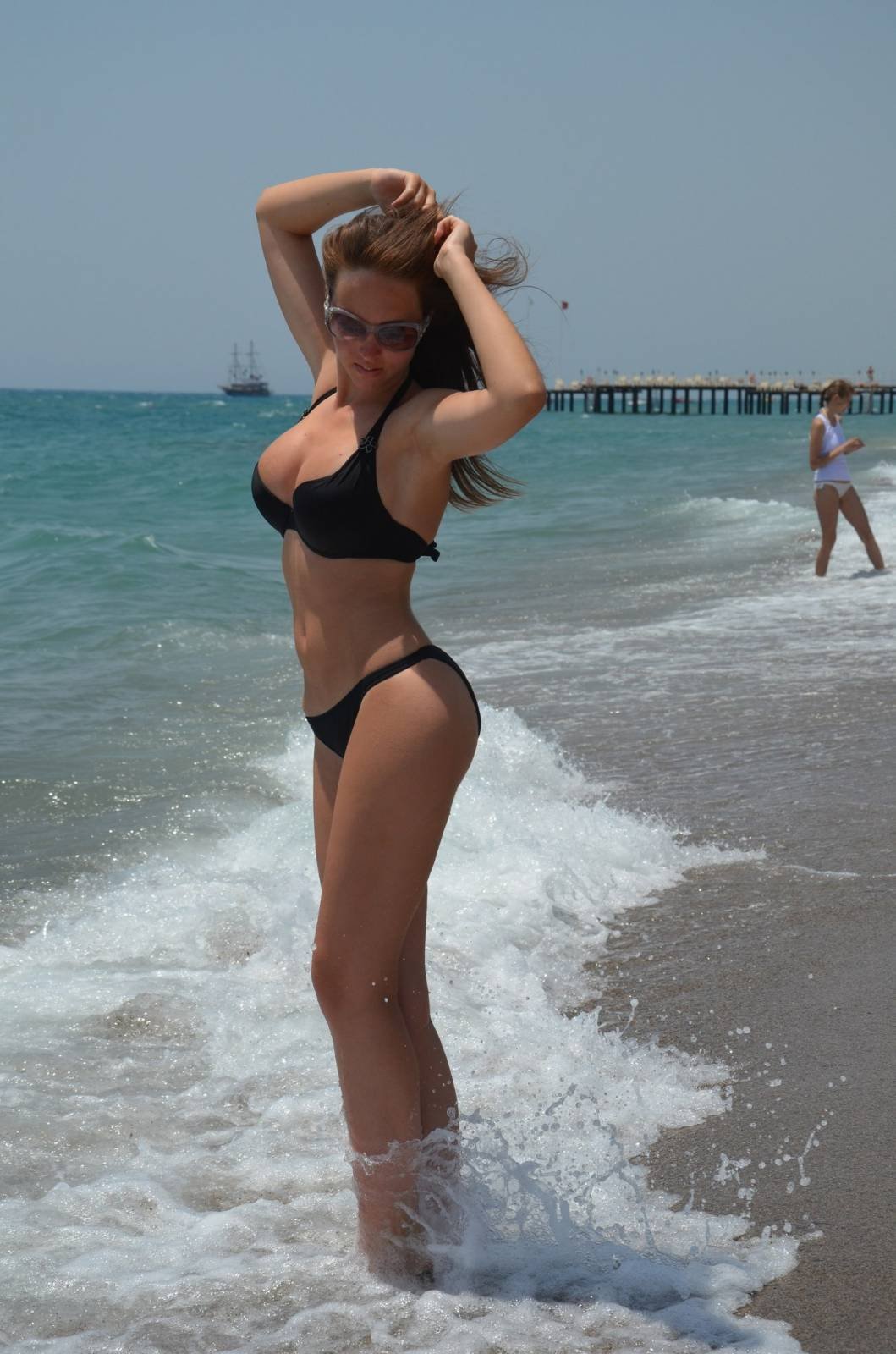 Анна Меньшикова