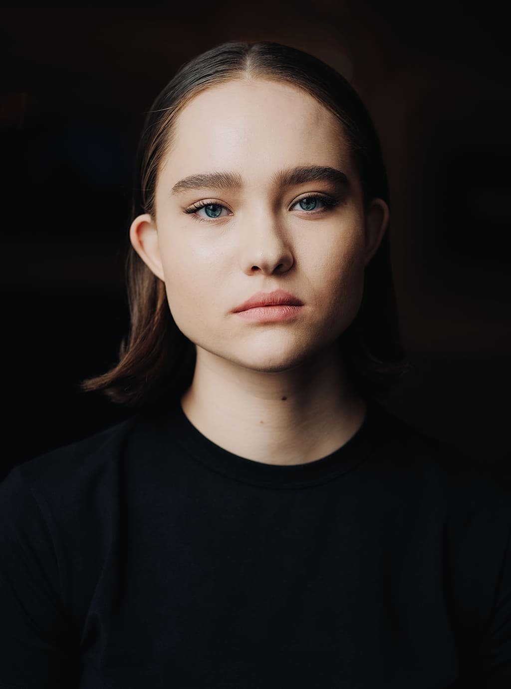 Александра Киселева уши