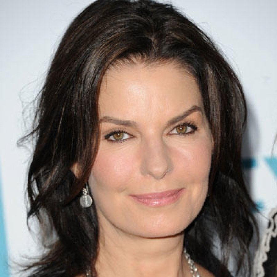 Sela Ward Image