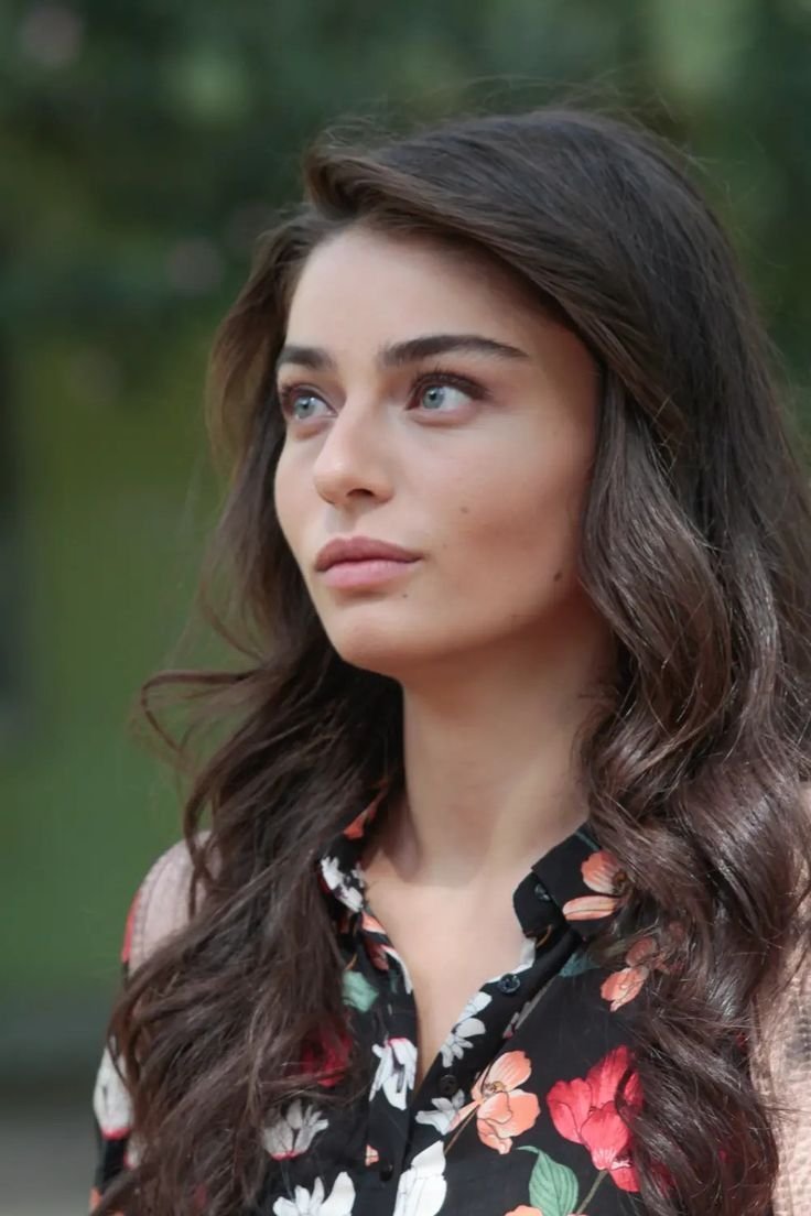 Айча айшин туран турецкая актриса фото