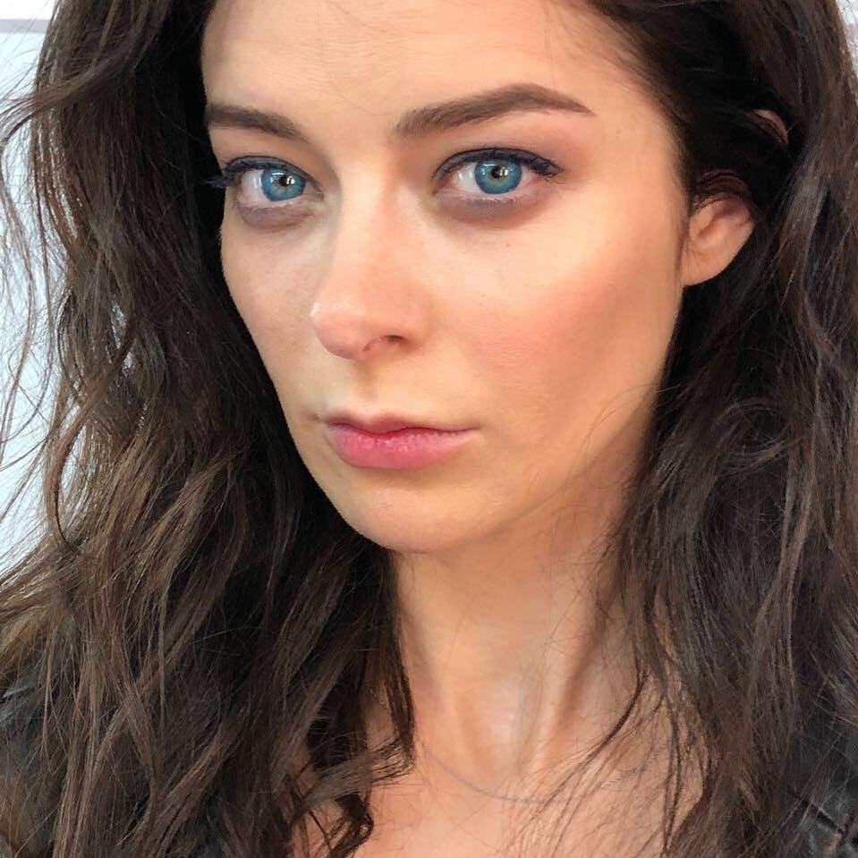 Марина Александрова