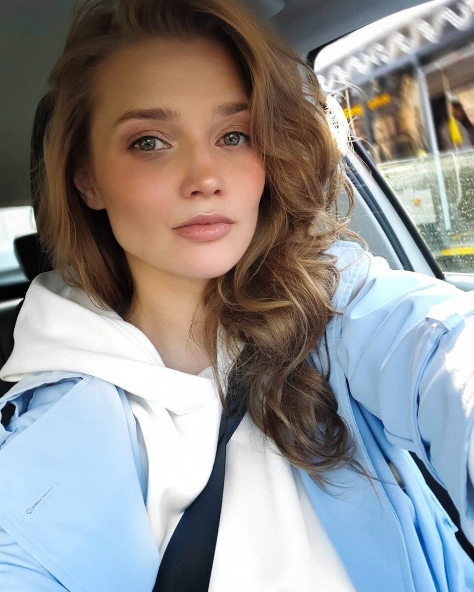 Ханна певица ноги