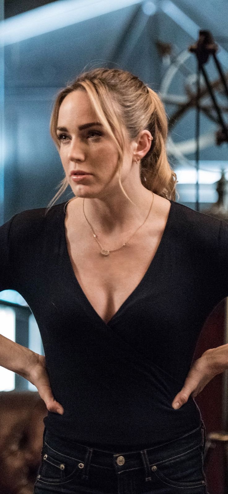 Legends of tomorrow Caity Lotz