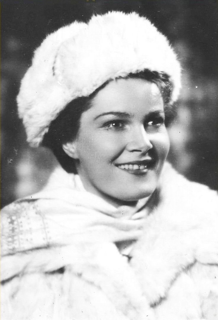 Полина Быстрицкая актриса