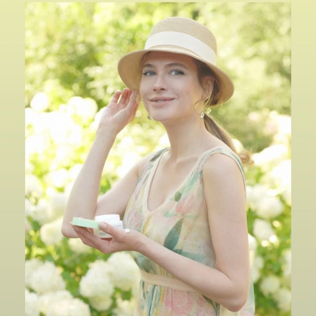 Анна Горшкова