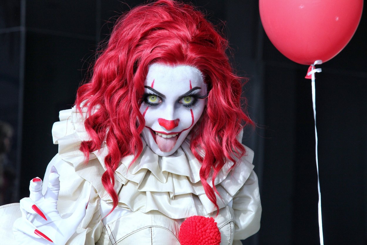 Клоун ПЕННИВАЙЗ 2017 девушка Cosplay