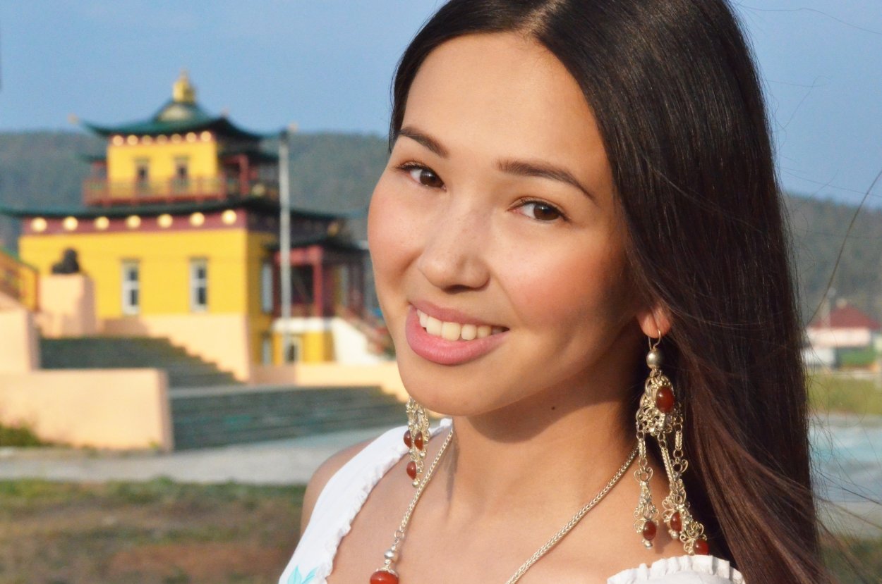 Аюна Албашеева