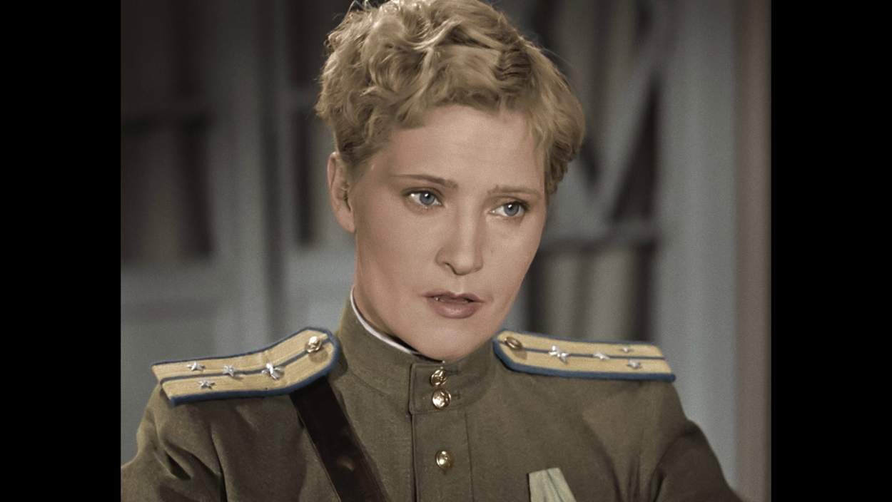 Наталья Бочкарева босиком