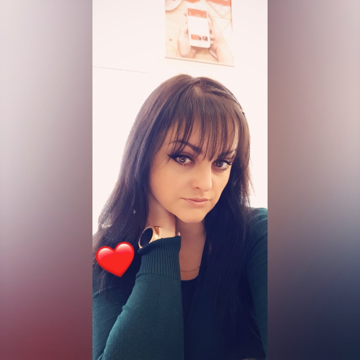 Безликое фото девушки