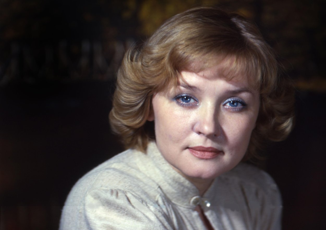 Алентова, Вера Валентиновна
